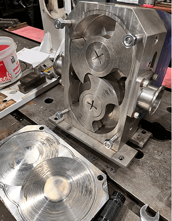 pompe-chocolat02 Restauration de pompes à chocolat