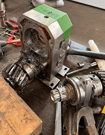 pompe-chocolat05 Restauration de pompes à chocolat